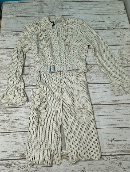Etcetera Dresses & Skirts - Etcetera Leather And Silk Cream Perforated Flower Embellished Dress Size 4